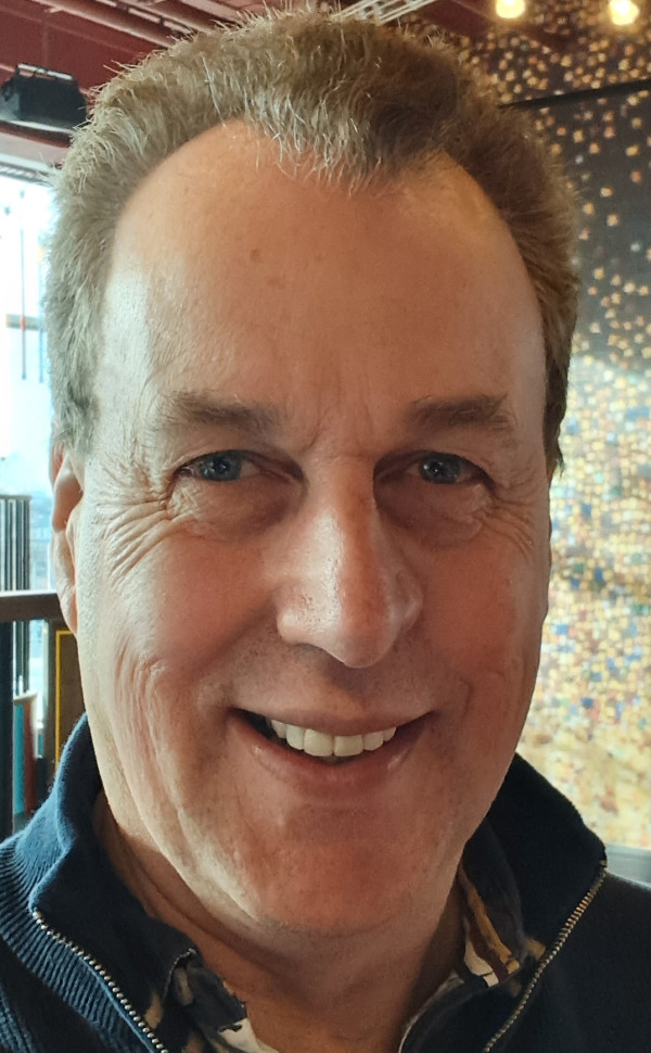 Peter Oliver